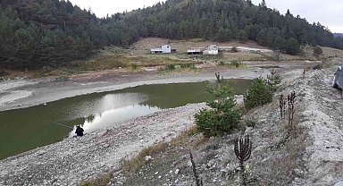 Göletlerde gözle görülür çekilme: "Böyle giderse köylerimiz, hayvanlarımız susuz kalacak"