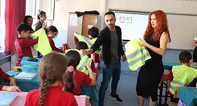 Hakkari Belediyesinden öğrencilere çevre bilinci eğitimi