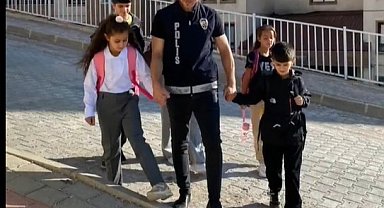 Hakkari polisi 328 noktayı denetledi
