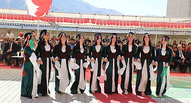 Hakkari'de İlköğretim Haftası coşkuyla kutlandı