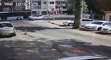 Halk otobüsü ile otomobil çarpıştı: 2 kişi yaralandı