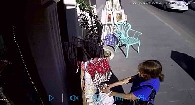 Hırsızlık anı güvenlik kameralarına yansıdı