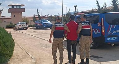 Hırsızlık suçundan 16 yıl cezası bulunan firariyi jandarma yakaladı