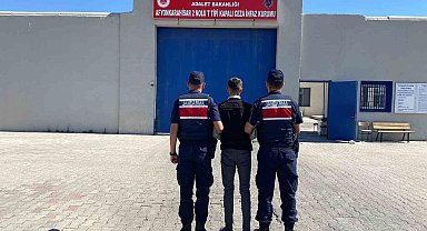 Hırsızlık suçundan aranan şahıs tutuklandı