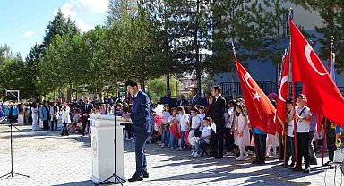 Hisarcık'ta İlköğretim Haftası kutlamaları