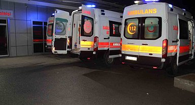 Hüyük'te ağaçtan düşen kişi yaralandı