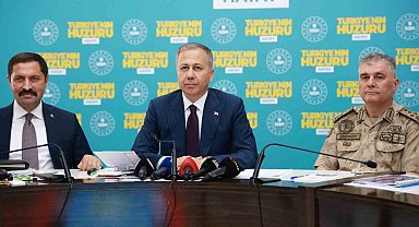 İçişleri Bakanı Yerlikaya: "2025 yılı sonuna kadar Hatay'da 139 bin konutun tamamlanarak hak sahiplerine teslim edilmesi hedefleniyor"