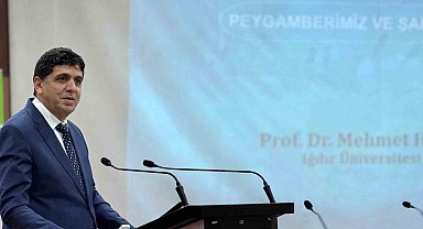 Iğdır Üniversitesinde "Peygamberimiz ve Şahsiyet İnşası" programı düzenlendi