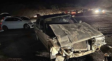 İki otomobil çarpıştı: 1 yaralı