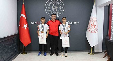 İkiz sporculardan Yazıcı'ya ziyaret