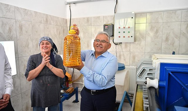 İncesu'da vatandaşla buluşan Başkan Büyükkılıç'tan taleplere anında talimat