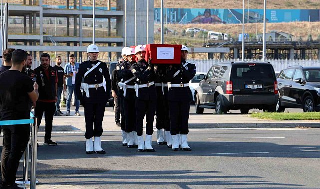 İsrail'in katlettiği Ayşenur Ezgi Eygi'nin cenazesi İstanbul'a getirildi