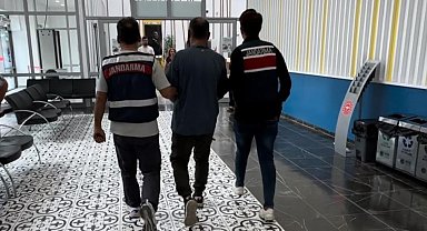İzmir merkezli 'terörizm finansmanı' operasyonunda 27 gözaltı