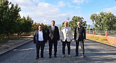İznik-Elbeyli yoluna sıcak asfalt