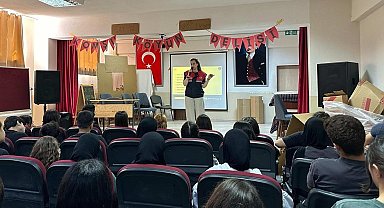 Jandarmadan siber farkındalık eğitimi