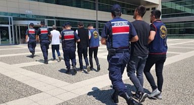 JASAT çeşitli suçlardan aranan 11 kişiyi yakaladı