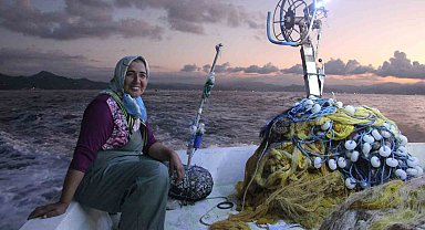 Kadın balıkçıların Karadeniz'in sularında 'ekmek' mücadelesi