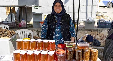 Kadınlar, 'Kırsal Mahalle Buluşmaları'nda bir araya geldi