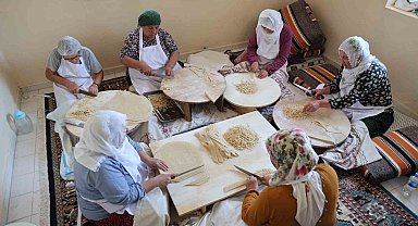 Kadınlar kurdukları kooperatifte hem sosyalleşiyor hem de ekonomilerine katkı sağlıyor