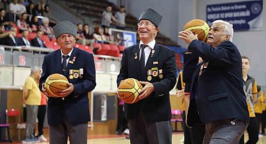 Karabük'te gaziler, öğrenciler ile birlikte spor faaliyetleri yaptı