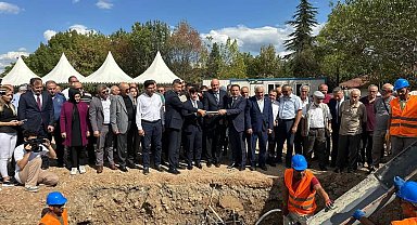 Karabük'te kontrplak fabrikasının temeli atıldı