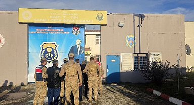 Kars'ta aranan 12 kişi JASAT ekiplerince yakalandı
