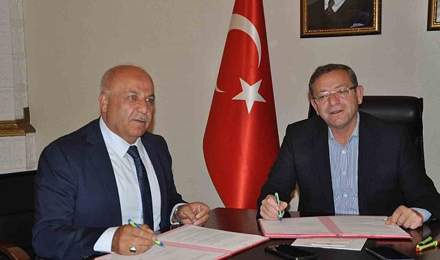Kars'ta "Meyve ağaçlandırma işbirliği" protokolü imzalandı