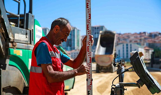 Keçiören'de yol çalışması