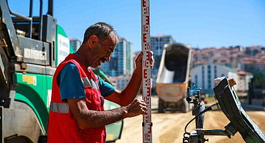 Keçiören'de yol çalışması