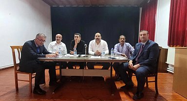 Kemaliye'de muhtarlarla toplantı yapıldı