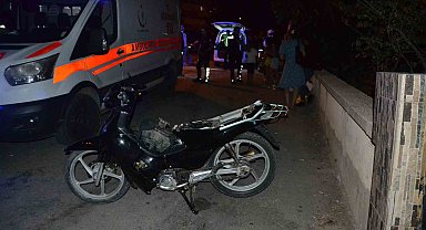 Keşan'da ehliyetsiz sürücü motosikleti ile polisten kaçarken düştü