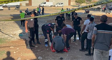 Kilis'te komşuların kavgası kanlı bitti: 1'i ağır 3 yaralı