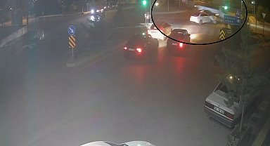 Kırmızı ışık ihlali kazaya neden oldu