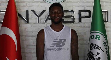 Konyaspor'un yeni duvarı, golcüleri üzecek