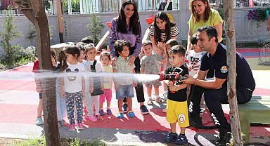 Kreş çocuklarına yangın eğitimi verildi