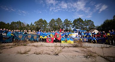 Kursk'ta esir düşen 103 Rus askeri ile 103 Ukrayna askeri takas edildi