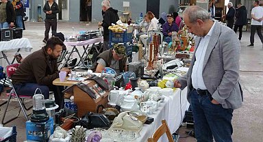 Kütahya'da 20'nci defa açılan Antika Pazarı'nı yaklaşık 250 bin kişi ziyaret etti