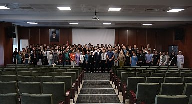 Kütahya'da 'İyi hekimlik' paneli
