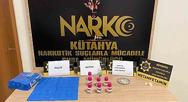 Kütahya'da otobüste uyuşturucu ile yakalanan 2 yolcu gözaltına alındı