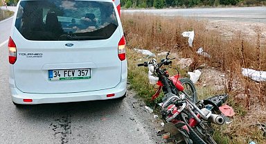 Kütahya'da otomobil ile motosiklet çarpıştı: 1 yaralı