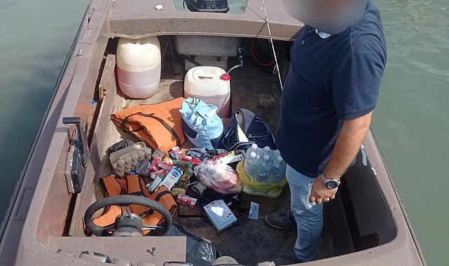 Lastik bota binerken suçüstü yakalandılar