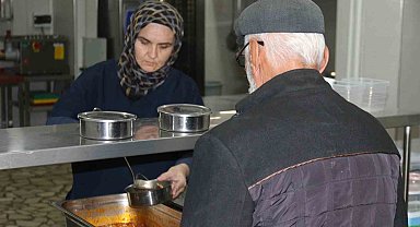 Lezzetli, temiz ve ücretsiz yemeğe vatandaştan yoğun talep