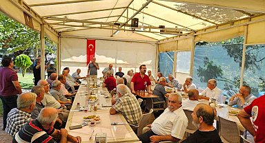Lise arkadaşları 50 yıl sonra buluştu