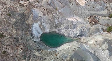 Madenden geriye kalan havuz canlı yaşamını tehdit ediyor