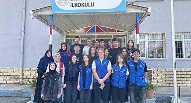 Mahalle okullarına kırtasiye desteği