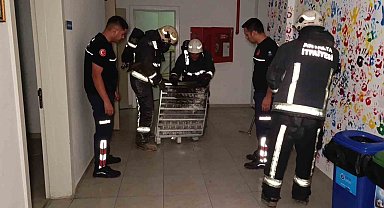Manavgat Gençlik Merkezi'nde yangın paniği