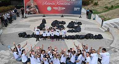 Manisa'da 'Atıksız Bir Dünya' için çöp topladılar