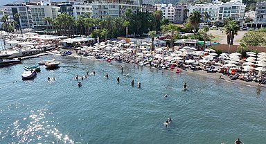 Marmaris'te yaz bitse de turizm sezonu bitmedi