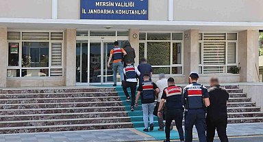 Mersin'de uluslararası uyuşturucu ticareti yapan şebekeye operasyon: 12 tutuklama
