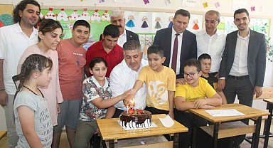 Milletvekili Şan, öğrencileri Ankara'ya davet etti